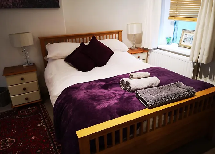 Central Harrogate Apartment With Parking Permit