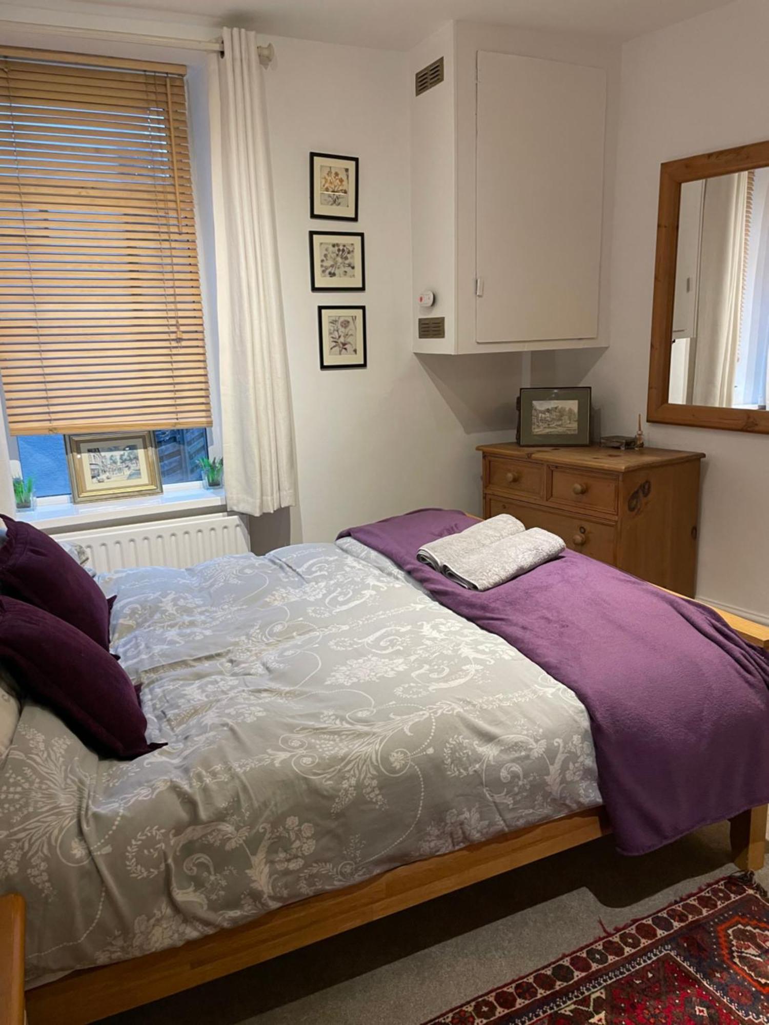 With Parking Permit Apartamento Harrogate